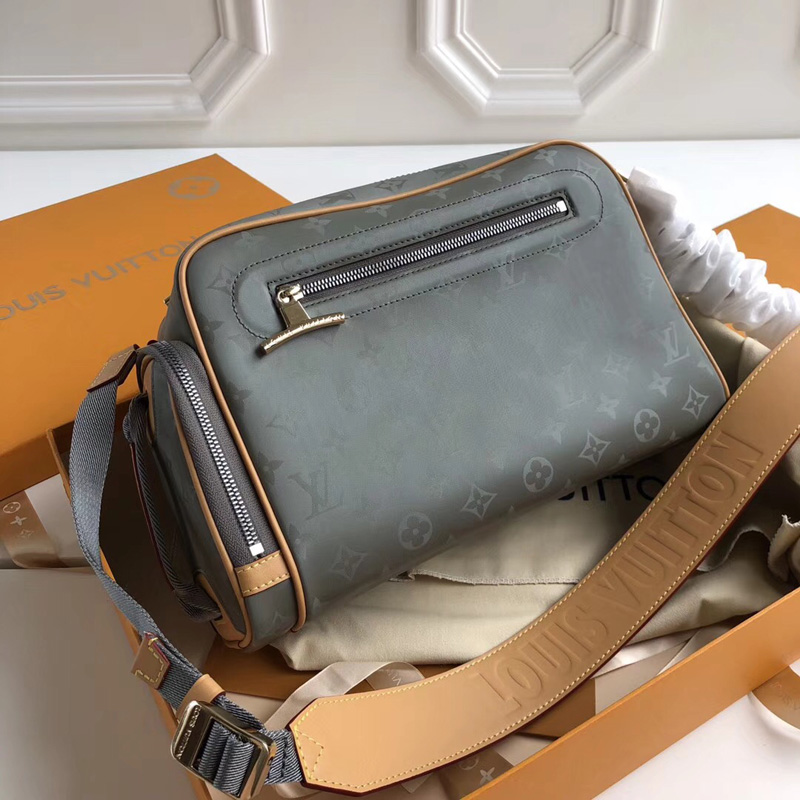 M43884 LV 相機包 LV Monogram Titanium帆布男包 LV男包 LV相機包