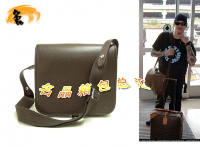 M32488 LVʮ�ּyϵ�� LV�а�  �M�ڸߙnţƤ LV�μ� LVб��� һ��һƷ�|