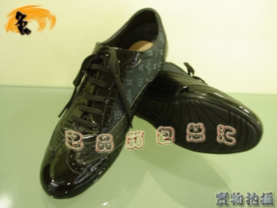 PTC01 LV��Ƥ��Ь Louis Vuitton LV�¿���Ь ���A��(j��ng)�� LV�͎�Ь