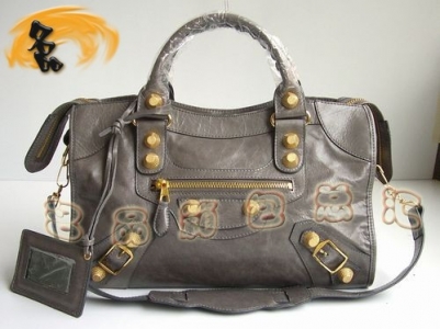 084332B ������ۿ� ����C܇�� BALENCIAGA����� �������һ�ɫţƤб���