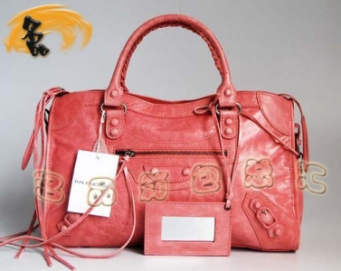 084332 �������ҽ�(j��ng)��C(j��)܇(ch��)�� ���u(m��i)�¿�r(sh��)��Ůʿб��� BALENCIAGA���e�����