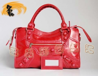 084832 ����Ʒ�| BALENCIAGA���¿�r��ţƤ����� �������ҙC܇�� б���