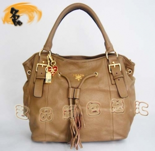 3058 Prada����� Prada���¿� �r�����eŮ�� Prada����� ��ɫ