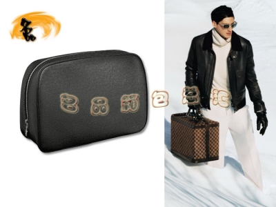 M30212 LV���¿�ʮ�ּyţƤ��ʿ�ְ� LV���ð� LV��ץ�� 1:1Ʒ�|(zh��)