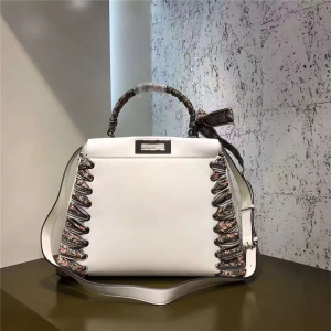 Fendi �ҵ� Peekaboo 2017�¿�СţƤ�����ֱ������ ��ɫ