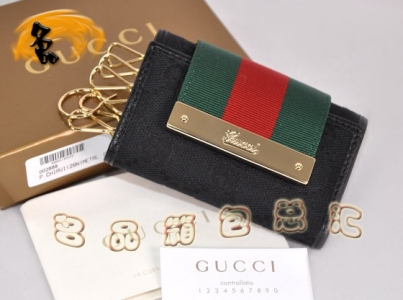 181673 һ��һƷ�|Gucci耳׊A ���潛���pG�����r��Ů�� Gucci耳װ� ��ɫ