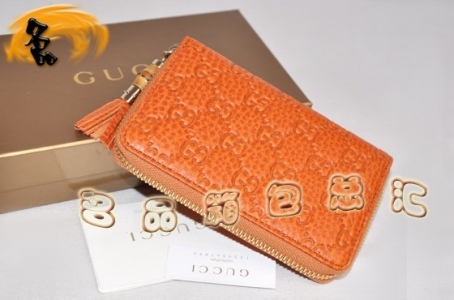 224256 һ��һƷ�| Gucci���¿�A GucciŮʿ���� �X�� Gucci�̿��X�A ��ɫ