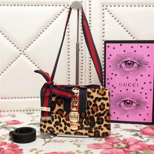421882 GUCCI Sylvie�¿� ���y �����Y���� �μ�Ů�� ��ɫ