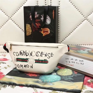 493869 GUCCI �¿��؛ �M��ţƤ ��ӡͿ�f ���e���� ��ɫ