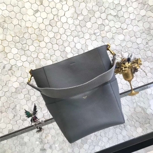 Celine ِ�� Seau Sangle СţƤ ���玧 SangleˮͰ�� ��ɫ