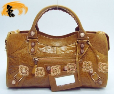 084328B  BalenciagaŮ�� ����� �������҆μ�� �M����Ƥ�r�����eŮ�� �ɫ