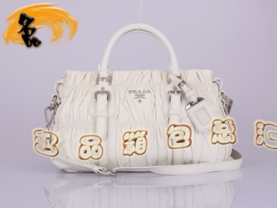 BN1407 ��ƷƷ�|(zh��) �����_��ƤŮʿб��� ���¿��ް�ϵ��Ů�� Prada����� ��ɫ