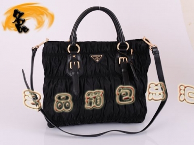 BN1618 �����_��ˮ��������Ůʿб��� Prada����� ���¿��ް�ϵ��Ů�� ��ɫ