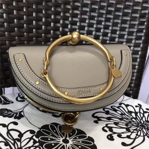 ����Chloe Chloe���°� ������Ů�� Chloe�q�Ӱ� ţƤŮ�� ��ɫ