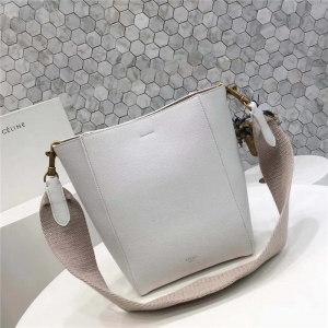 Celine ِ�� Seau Sangle ��Ƥ��֦�y ���玧 SangleˮͰ�� ��ɫ