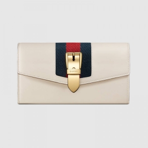 476084 GUCCI Sylvie ϵ�� Ƥ�� �{(l��n)�t��������ƴƤ �L(zh��ng)��Ƥ�A ��ɫ