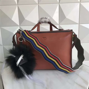 FENDI �����б��� ���ֹ� ������� ���¶��x�������L(f��ng)��