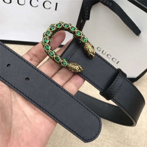 GUCCI ���Y 2017���NŮ�� �p���M��ƽ�y �^��ţƤ ���^���y�� �ڎ��G�@���