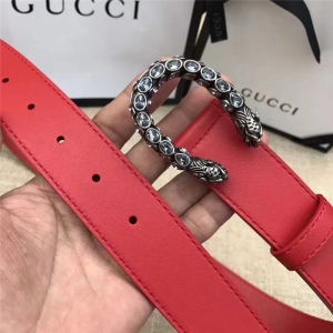 GUCCI ���Y 2017���NŮ�� �p���M��ƽ�y �^��ţƤ ���^���y�� �t�����@�y��