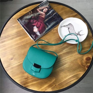 Celine ِ�� Trotteur С̖(h��o)ţƤ �y�� Ůʿ�μ�б�淭�w��(f��)�Ű��R���� ���ӾG