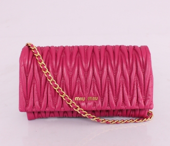 MIUMIU�����¿�Ů�� 81204õ�t��Ƥ