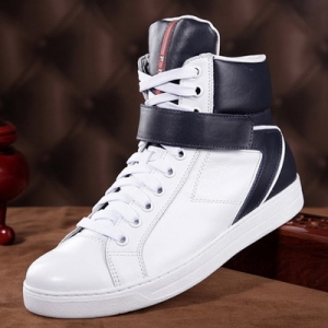 C031 Prada�����_ ��ʿ��Ƥ�ߎ����eЬ ��ɫ