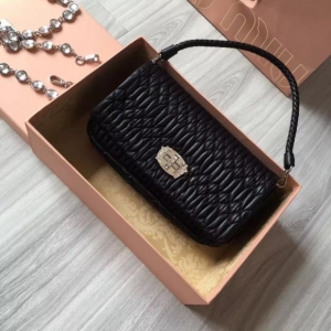 Miumiu 2017�پW�¿��Ů�� ������@ʯ朗l б���