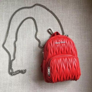 Miumiu�p��� �������� ����Ů�� 2017�ٷ��¿�