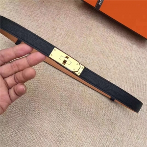 Hermes ���R������ �¿�Kelly ����ͬ�� �p���M���^�� Hermes���� ��ɫ