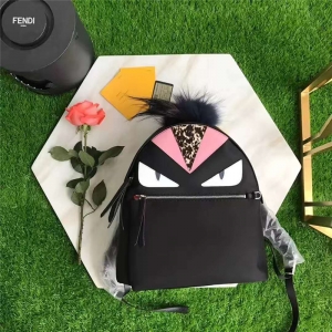 Fendi�p��� �ҵ��¿�һ��ëС�֫F���۾�ƴƤ �ҵ��p��� ���~�^