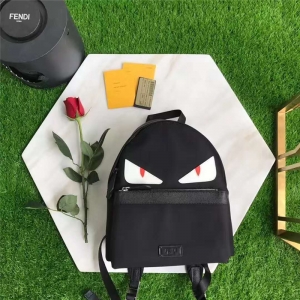 Fendi�p��� �ҵϽ���С�֫F�۾� �ҵ��p��� Fendi�����p��� ��ɫ����