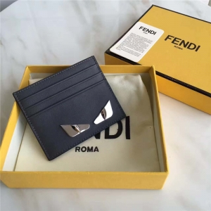 FENDI �ҵ� С�֫F�����۾� 2JOURS �_�RţƤ��Ƭ�A ��ɫ