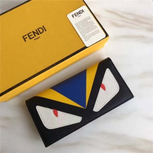 FENDI �ҵ� �zӡƴɫ����СţƤ�L��Ƥ�A �ڰ�ɫ