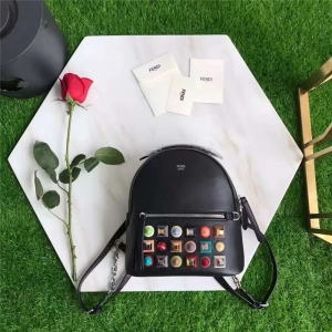 FENDI 2017��Ʒ ��ܛ�Ϸ�СţƤ ��ɫ�Tᔰ� �ҵ��p��� ��ɫ