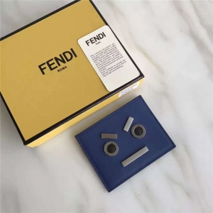 FENDI �ҵ� 2017�¿� face СţƤ���A�ӿ�Ƭ�� �{ɫ