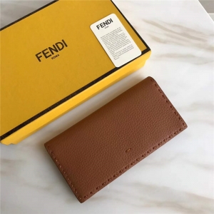 0186 FENDI �ҵ� ��֦�y �_�RSELLERIA�L��Ƥ�A ��ɫ