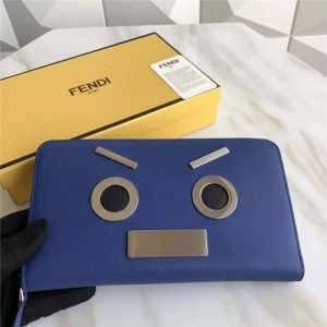 Fendi �ҵ� 0233SL9 ��ɫƤ�|(zh��)������b�ELITEƤ�A �L������X�A �{(l��n)ɫ