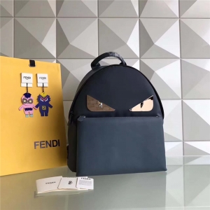 FENDI �ҵ� 2318 ��(j��ng)��С�֫F�����۾� СţƤ Ƥ��ƴ�����p�米�� ��ƴ�{(l��n)��