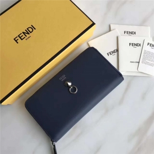 Fendi �ҵ� 0212 2017�������OӋСţƤ����L�A ���٭h �{ɫ