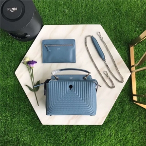 299 FENDI �ҵ� DOTCOM CLICK �r�b��� ���y܇�p�� �������� ���{ɫ