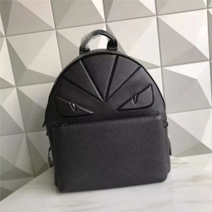268 Fendi �ҵ� �ֿp�����|�� С�֫F�۾� �_�RƤ�ﱳ�� �p��� ��ɫ