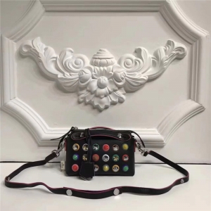 9133S FENDI �ҵ� ��ʿ�DСţƤ �T�� �������� ��ɫ