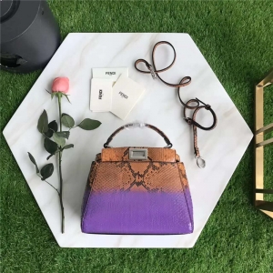 5590 FENDI �ҵ� ����Ƥ �zӡ����� �ɂ��ȴ� ������� ��ɫ