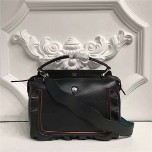 8776 FENDI �ҵ� СţƤ �ް������߅ ����μ�� ��ɫ