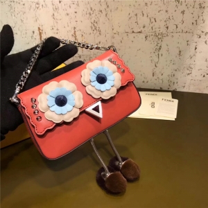 203 FENDI �ҵ� С�֫F���_�� ƴɫ�����T� 朗l������ �ټtɫ