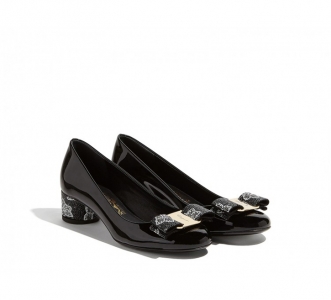 686428 Ferragamo������Ľ �Rِ��VARA ţƤ �����Y�߸�Ь ��ɫ