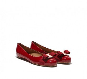 592125 Ferragamo�Ƹ���Ľ VARINA ��Ƥ ������ƽ��Ь �tɫ