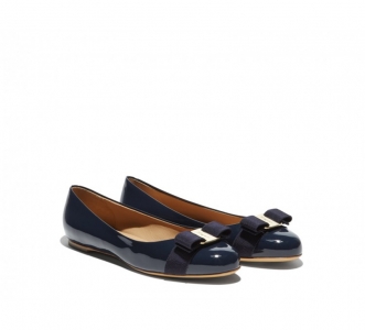 531538 Ferragamo�Ƹ���Ľ VARINA ��Ƥ ������ƽ��Ь �{ɫ