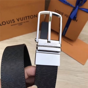 MP027 LV �����°��b �D(zhu��n)��(d��ng)�� �ֹ��p�� �p����� LV��ʿ���� ��ɫ