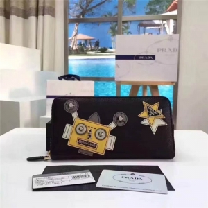 2ML506 Prada�����_ �C���� ʮ�ּyţƤ ����L�� �X�A �����S